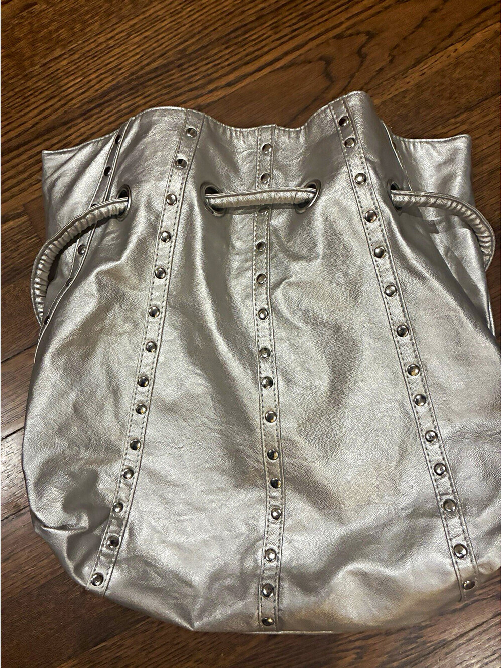 Daisy Fuentes Silver Metallic Studded Shoulder Bag Solid w/ Silver Strap